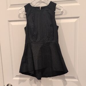 Elegant Black Sleeveless Tunic Blouse
